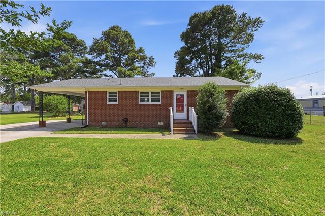 1813 Fearing AVE, Elizabeth City, NC 27909