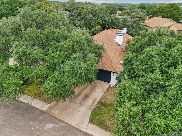 14819 River Gln N, San Antonio, TX 78216