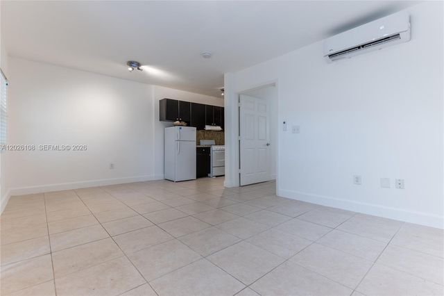 335 Georgia St, Hollywood, FL 33019