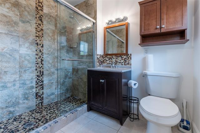 335 Georgia St, Hollywood, FL 33019