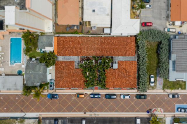 335 Georgia St, Hollywood, FL 33019
