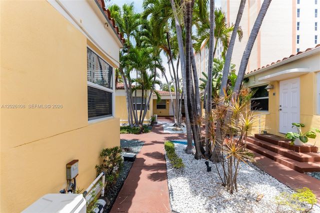 335 Georgia St, Hollywood, FL 33019