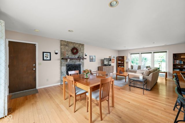 813 E 79th Street, Indianapolis, IN 46240