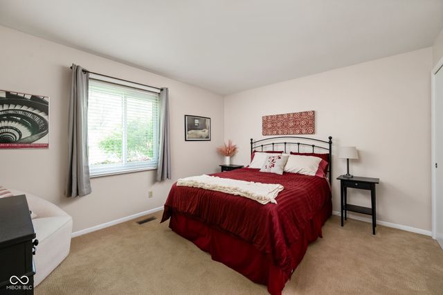 813 E 79th Street, Indianapolis, IN 46240