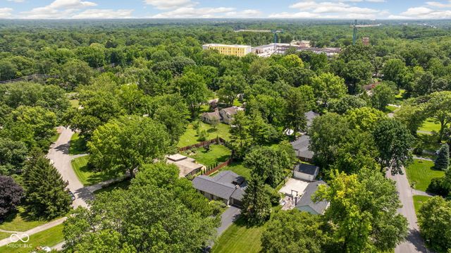 813 E 79th Street, Indianapolis, IN 46240