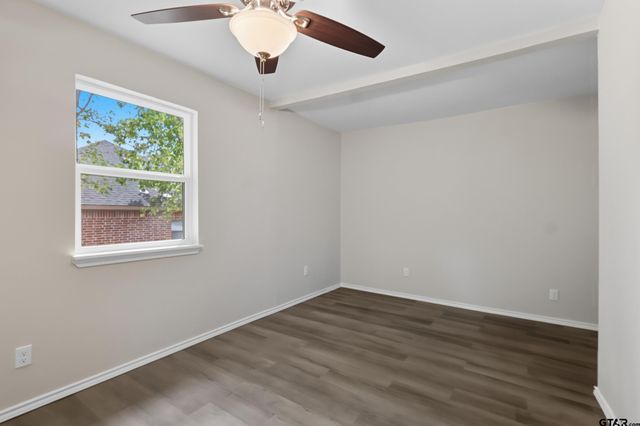 1005 E 9th, Mt Pleasant, TX 75455