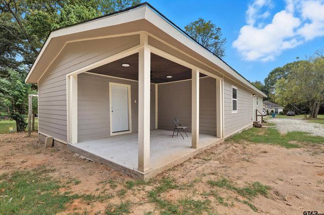 1005 E 9th, Mt Pleasant, TX 75455