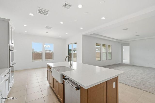 7643 W HIDE Trail, Peoria, AZ 85383