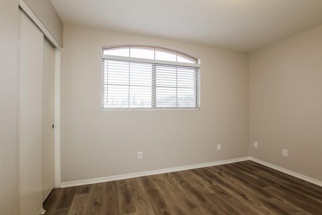 15052 W Bottle Tree Avenue, Surprise, AZ 85374