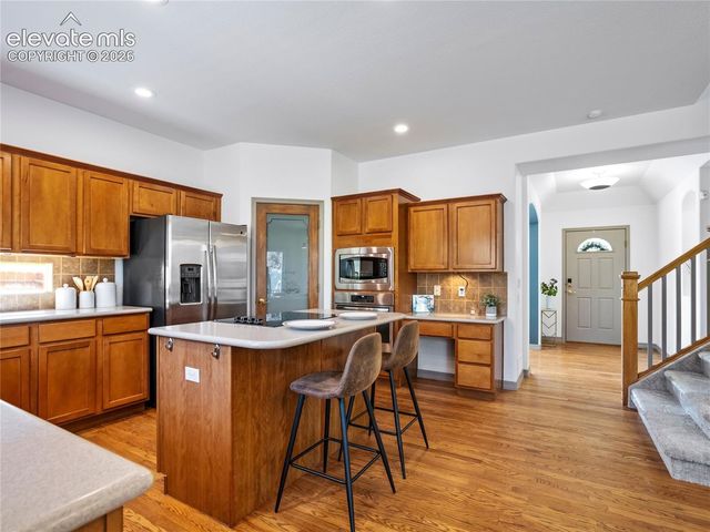 6816 Prairie Wind Drive, Colorado Springs, CO 80923