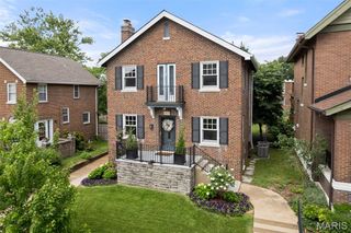3833 Castleman Avenue, St Louis, MO 63110
