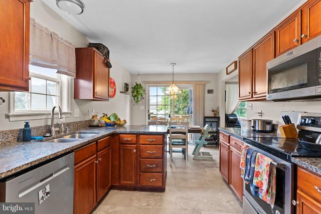 473 FRANKLIN SQUARE DR, Chambersburg, PA 17201