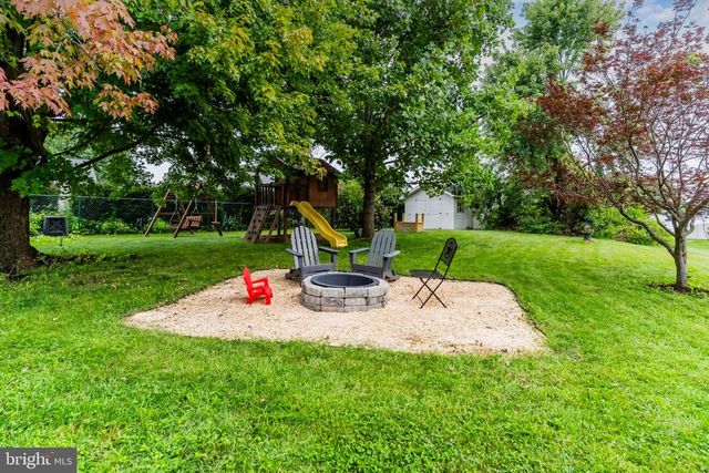 473 FRANKLIN SQUARE DR, Chambersburg, PA 17201