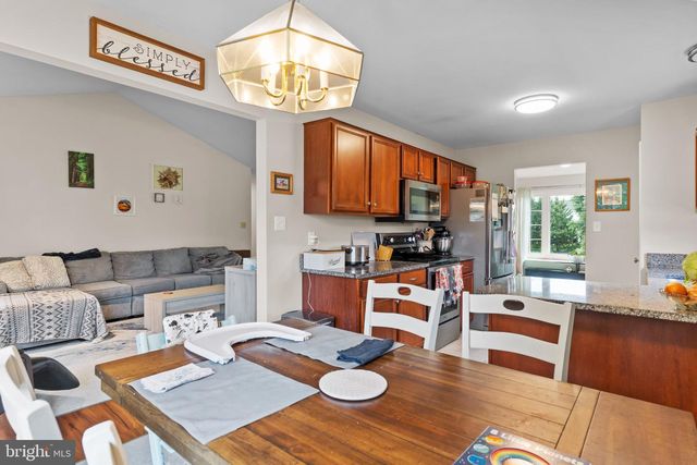 473 FRANKLIN SQUARE DR, Chambersburg, PA 17201
