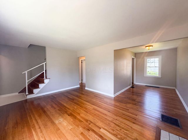 599 S Everett Avenue, Columbus, OH 43213