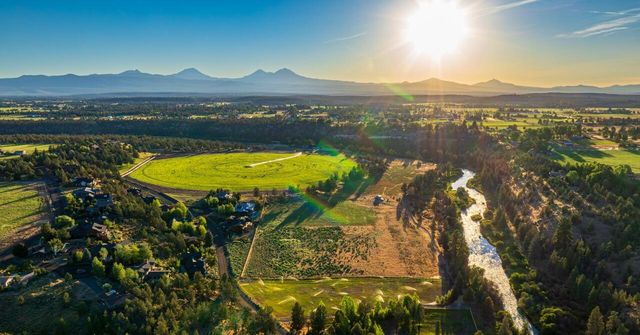 20350 Rock Canyon Road, Bend, OR 97703