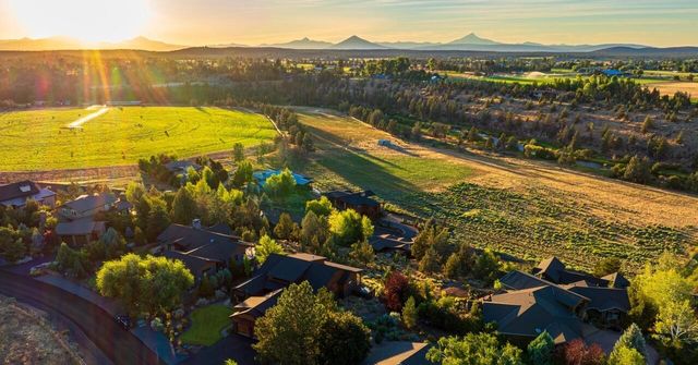 20350 Rock Canyon Road, Bend, OR 97703