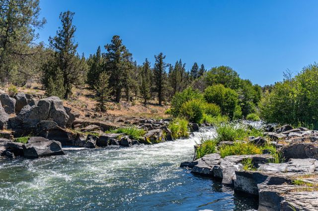 20350 Rock Canyon Road, Bend, OR 97703