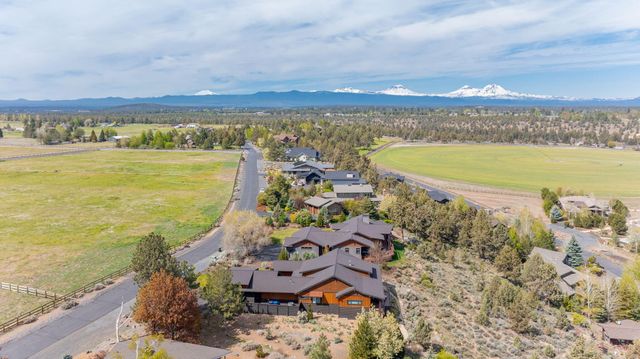 20350 Rock Canyon Road, Bend, OR 97703