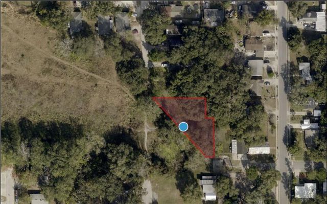 N OAKLAND STREET, Leesburg, FL 34748