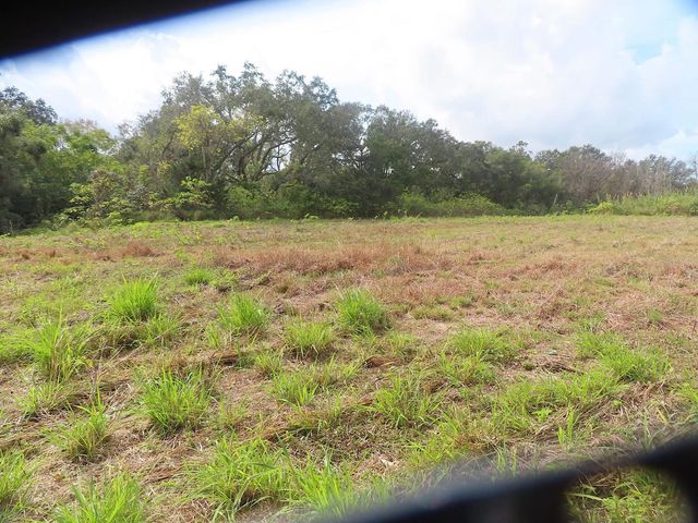 N OAKLAND STREET, Leesburg, FL 34748