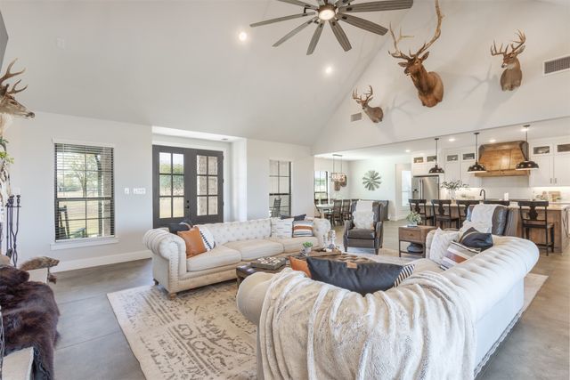 1810 Jc Maples Road, Gunter, TX 75058