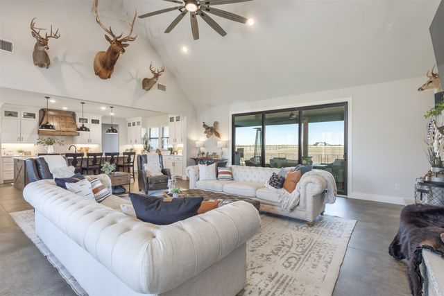 1810 Jc Maples Road, Gunter, TX 75058