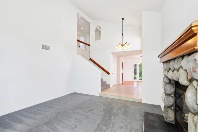 10553 Sunset Ridge Dr, San Diego, CA 92131