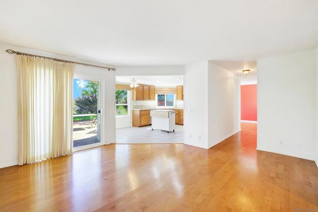 10553 Sunset Ridge Dr, San Diego, CA 92131