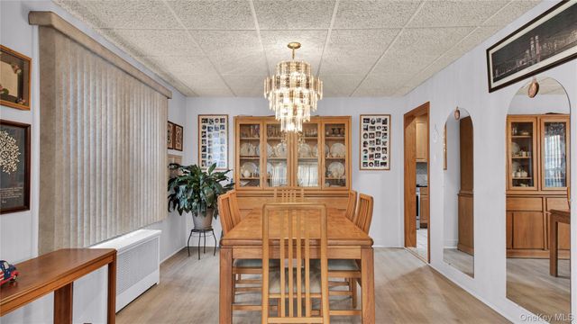 56 Liggett Road, Valley Stream, NY 11581