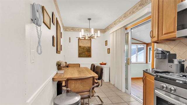 56 Liggett Road, Valley Stream, NY 11581