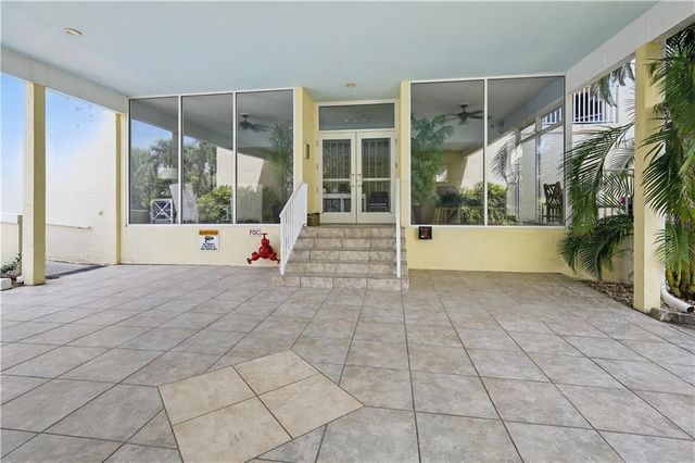 1026 Flamevine Lane 204, Vero Beach, FL 32963