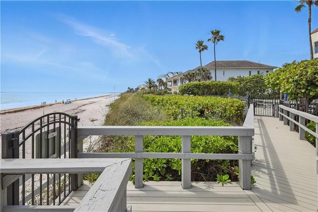 1026 Flamevine Lane 204, Vero Beach, FL 32963