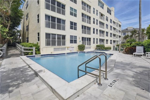 1026 Flamevine Lane 204, Vero Beach, FL 32963