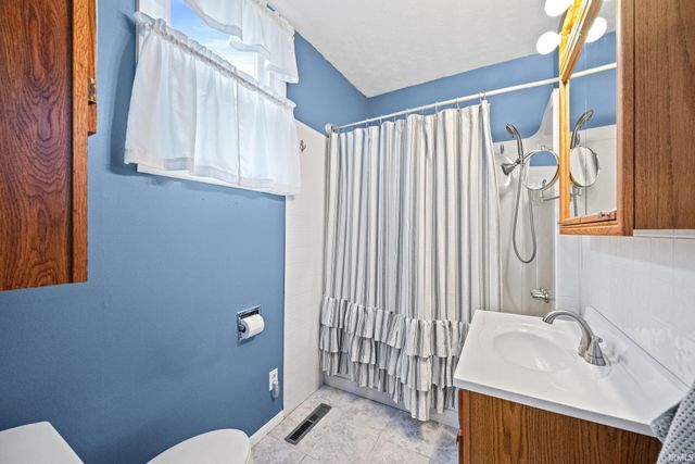 412 W Jackson Street, Mulberry, IN 46058