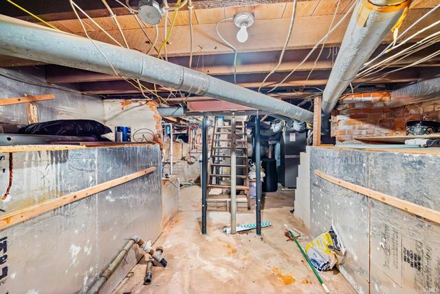 412 W Jackson Street, Mulberry, IN 46058