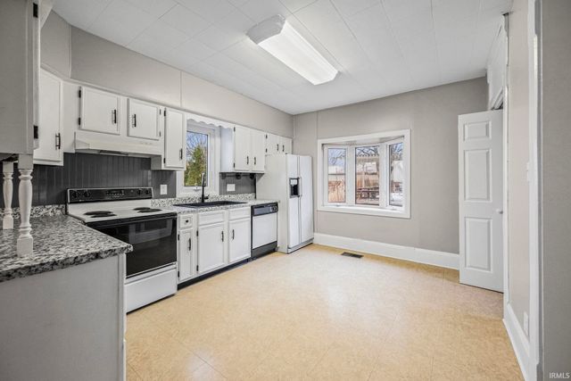 412 W Jackson Street, Mulberry, IN 46058