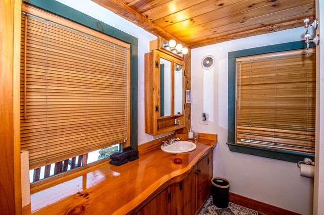 3 Chellie Lane, Northumberland, NH 03582