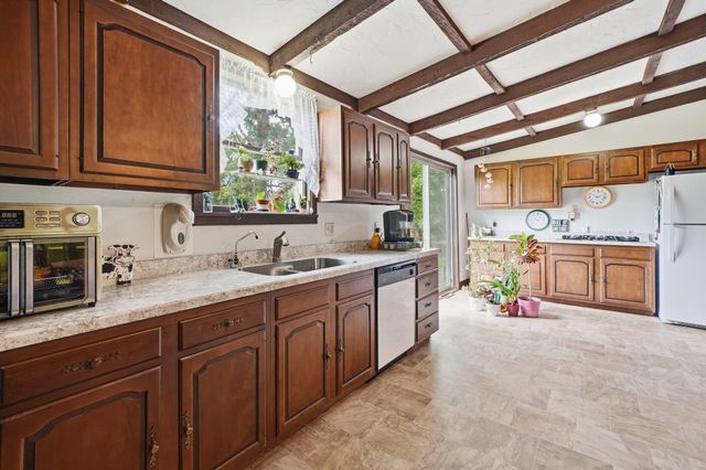 10527 W 129th Avenue, Cedar Lake, IN 46303