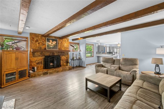24707 Westwood, Westlake, OH 44145