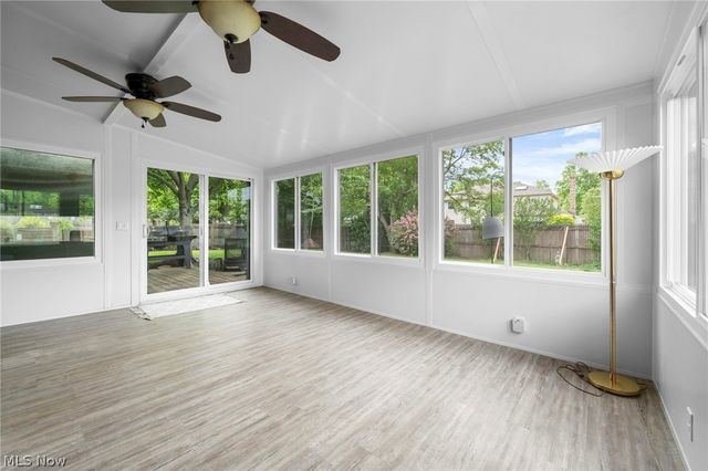 24707 Westwood, Westlake, OH 44145