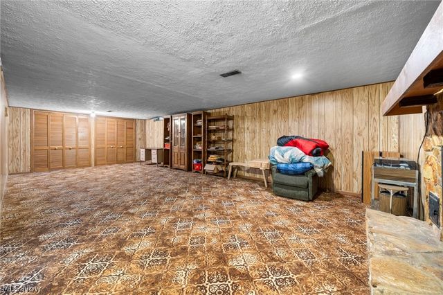 24707 Westwood, Westlake, OH 44145