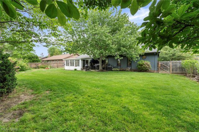 24707 Westwood, Westlake, OH 44145