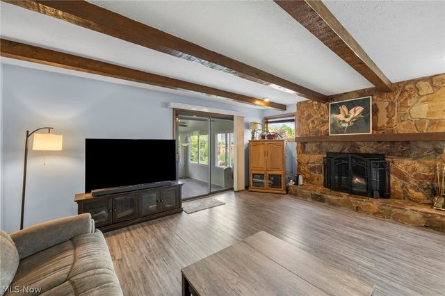 24707 Westwood, Westlake, OH 44145