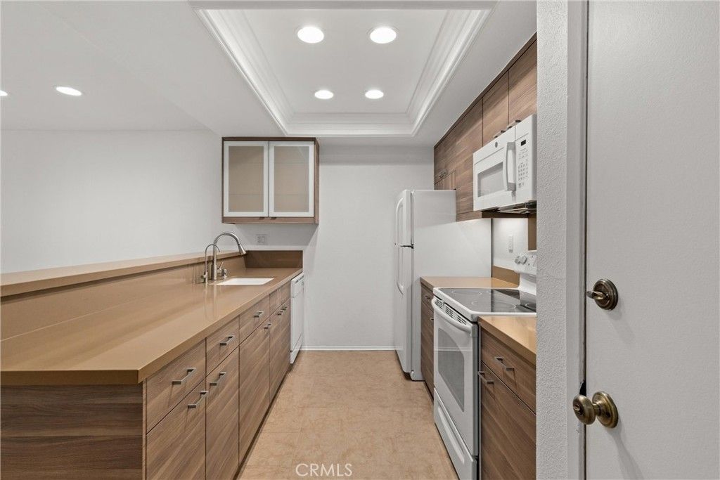 10737 San Diego Mission Road 106, San Diego, CA 92108 — photo 2