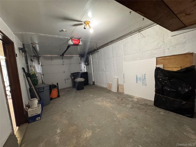 14749 28th Avenue, Flushing, NY 11354