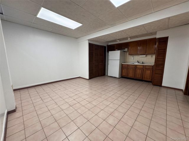 14749 28th Avenue, Flushing, NY 11354