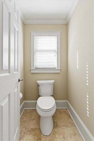 125 Savannah Estates Drive, Atlanta, GA 30350