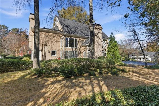 125 Savannah Estates Drive, Atlanta, GA 30350