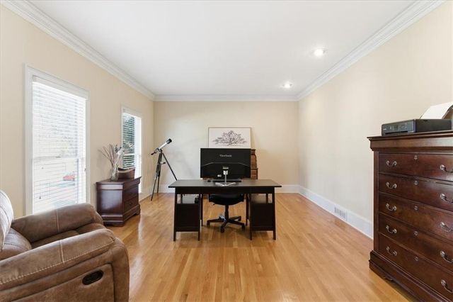 125 Savannah Estates Drive, Atlanta, GA 30350